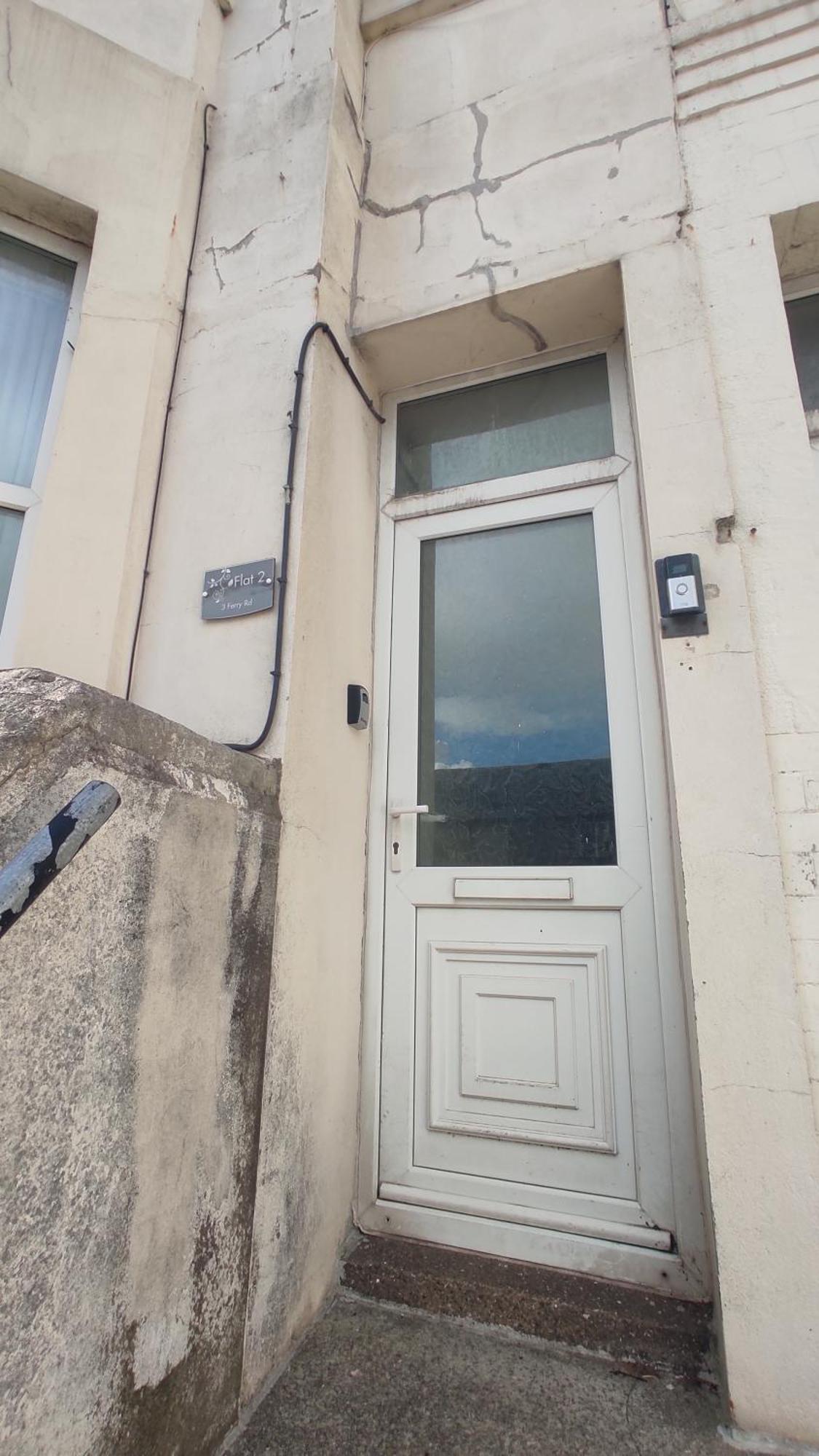 Casa Jimenez - Close To Town With Shared Bathroom Cardiff Exterior foto